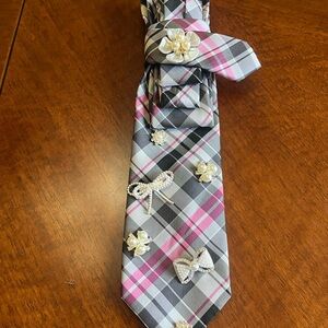 Elegant Plaid Tie with Embellishments